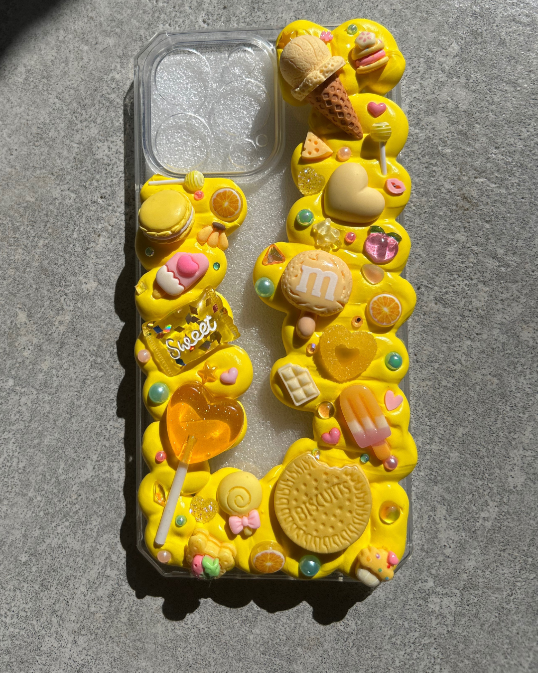 ✨ La coque du mois ✨ Édition monochrome 🎵