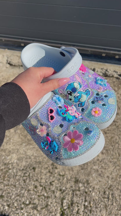 Les Stich’issime 🩵 - Crocs customisées à la main